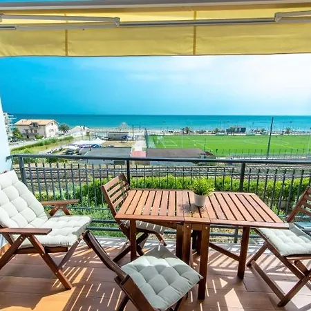 Adriatico & Gran Sasso Apartment *