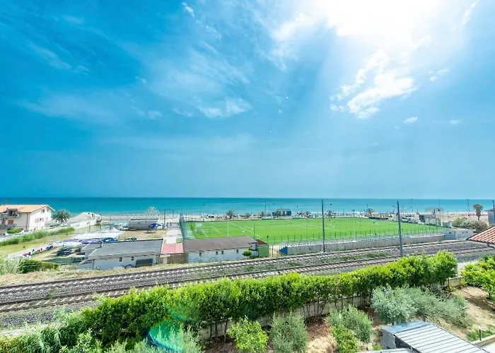 Adriatico & Gran Sasso * Pineto