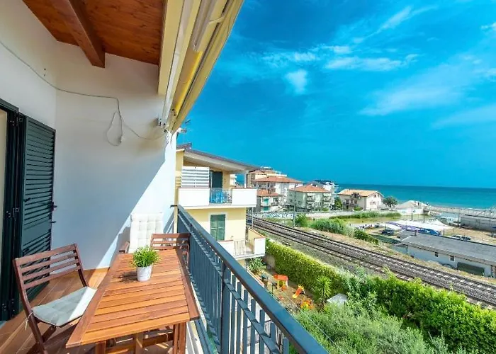 Adriatico & Gran Sasso * Pineto